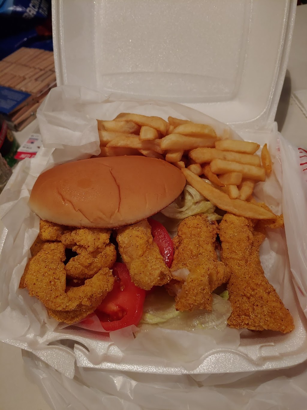 Lakes Area Seafood | restaurant | 13412 US-96, Brookeland, TX 75931, USA | 4096983309 OR +1 409-698-3309