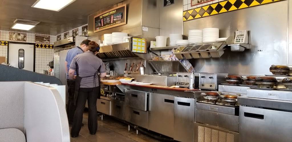 Waffle House | meal takeaway | 7070 Gulf Blvd, St Pete Beach, FL 33706, USA | 7273606959 OR +1 727-360-6959