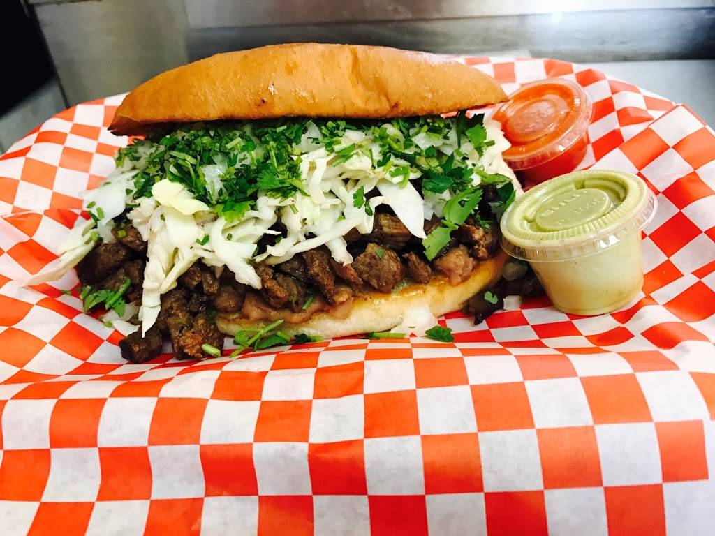 REGIOS Tacos A Vapor | restaurant | 2000 Cupples Rd, San Antonio, TX 78226, USA | 8326517789 OR +1 832-651-7789