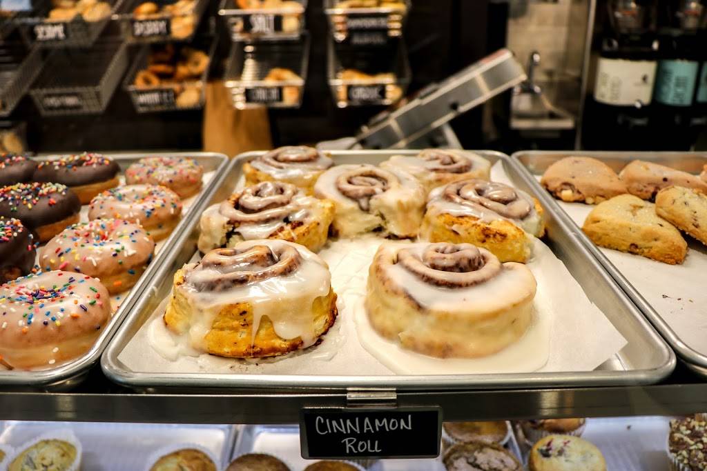 Crestline Bagel Company | restaurant | 5230, 4117 Crosshaven Dr, Vestavia Hills, AL 35243, USA | 2054074583 OR +1 205-407-4583