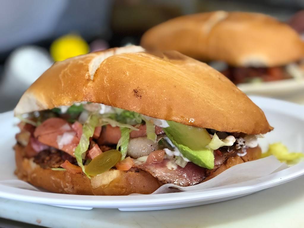 Taqueria El Tacazo | restaurant | 401 W 6th St, Irving, TX 75060, USA | 9722539377 OR +1 972-253-9377