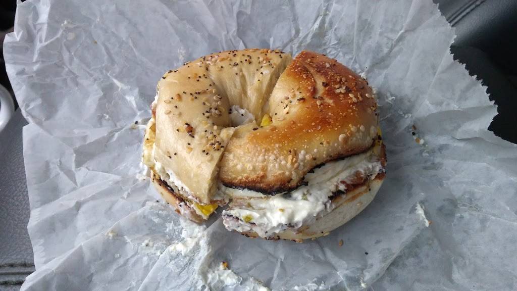 Bagels and More On Main | restaurant | 19 N Main St, Lexington, NC 27292, USA | 3363008088 OR +1 336-300-8088