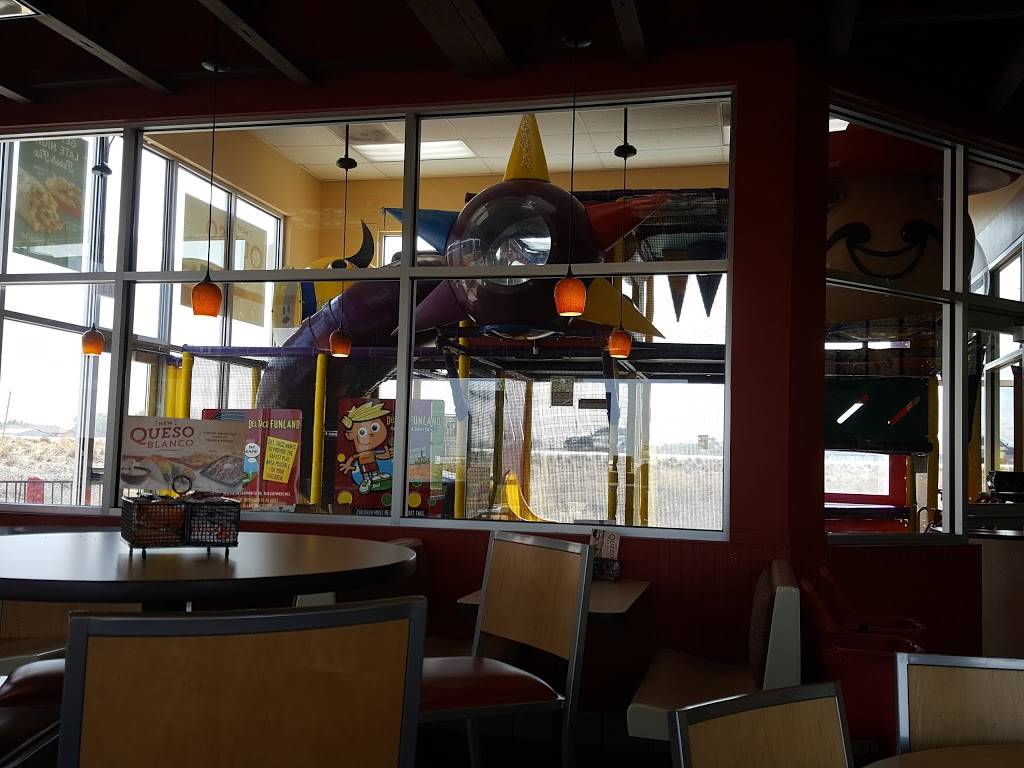 Del Taco | meal takeaway | 1428 Arimo Rd, Lake Point, UT 84074, USA | 8012507123 OR +1 801-250-7123