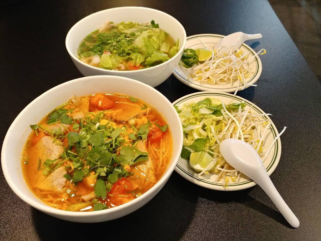 Pho Indy | restaurant | 4634 Coldwater Rd, Fort Wayne, IN 46825, USA | 2607154152 OR +1 260-715-4152