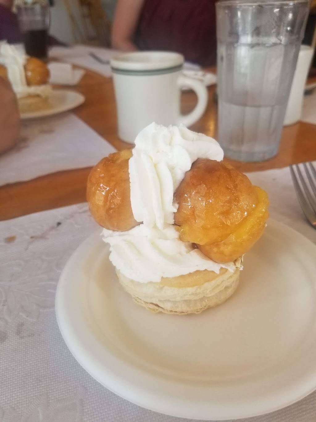 Rainbow Sweets | bakery | 1689 US-2, Marshfield, VT 05658, USA | 8024263531 OR +1 802-426-3531