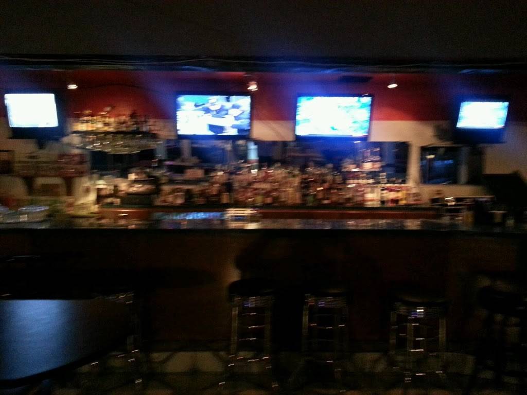 Los Robles Grill | restaurant | 14101 Hawthorne Blvd, Hawthorne, CA 90250, USA | 3106792051 OR +1 310-679-2051