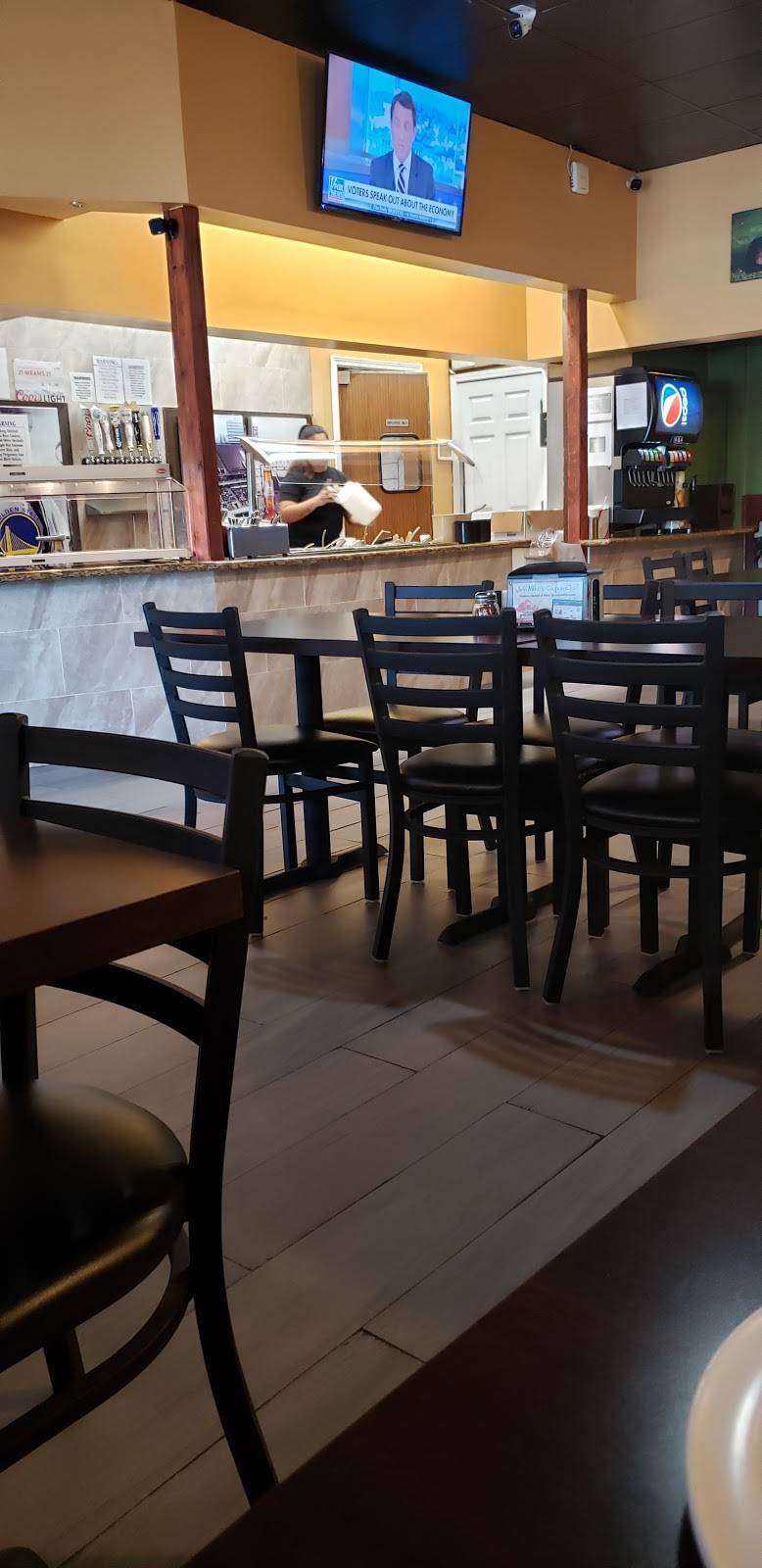 Mountain Mikes Pizza | meal delivery | 1000 W Robinhood Dr, Stockton, CA 95207, USA | 2094747470 OR +1 209-474-7470