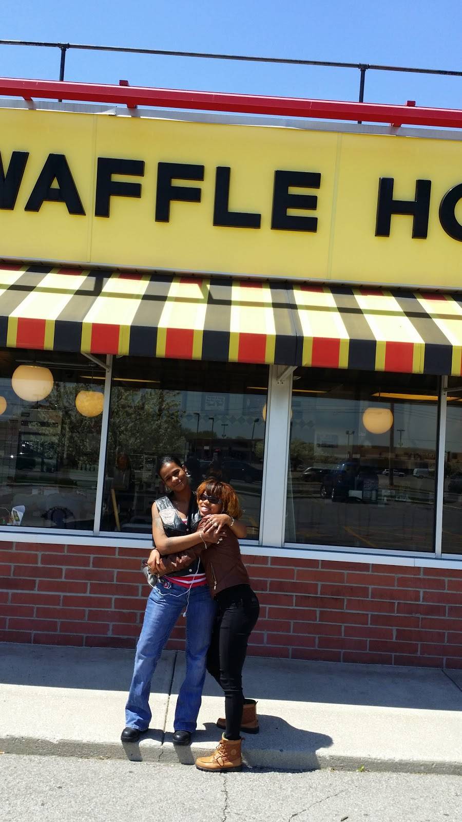 Waffle House | meal takeaway | 2621 Brice Rd, Reynoldsburg, OH 43068, USA | 6148619564 OR +1 614-861-9564