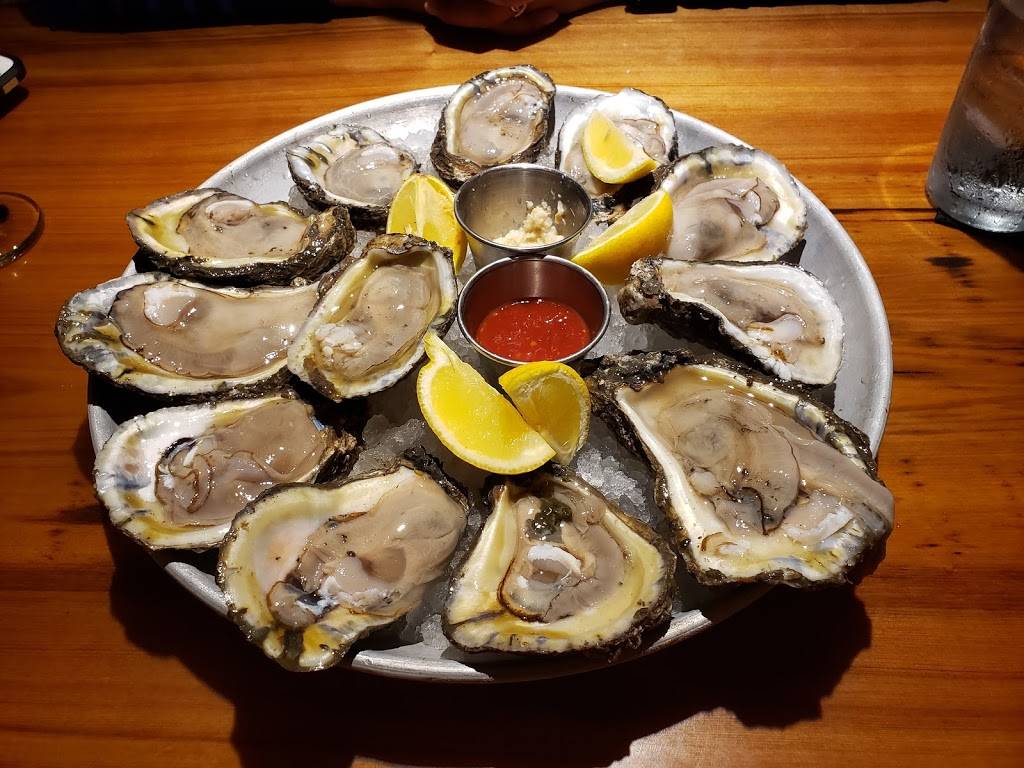 Trenasse | restaurant | 444 St Charles Ave, New Orleans, LA 70130, USA | 5046807000 OR +1 504-680-7000