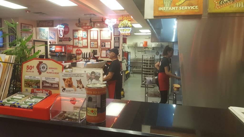 Poochie’s | restaurant | 3602 Dempster Street, Skokie, IL 60076, USA | 8476730100 OR +1 847-673-0100