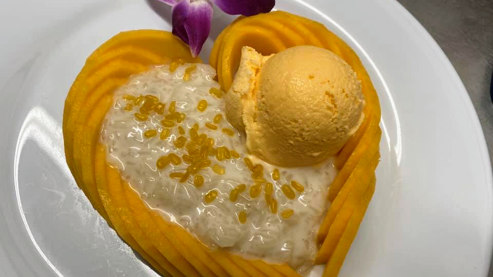 Santi Thai Fusion | restaurant | 346 E William St, San Jose, CA 95112, USA | 4082160637 OR +1 408-216-0637