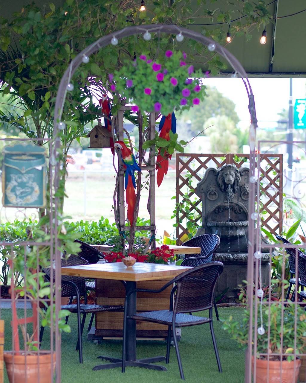 Bulegreen Cafe Yard | cafe | 3299 N Dixie Hwy, Oakland Park, FL 33334, USA | 9545305852 OR +1 954-530-5852