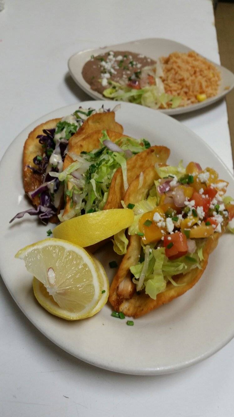 Joses Cantina | restaurant | 1101 N State St, St Ignace, MI 49781, USA | 9066431519 OR +1 906-643-1519