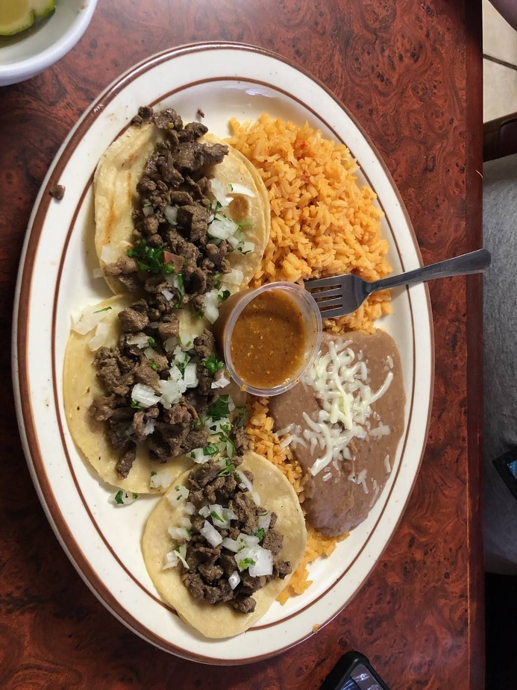 Sabaroso Restaurante | restaurant | 1289 E Springville Ave, Porterville, CA 93257, USA | 5597829046 OR +1 559-782-9046