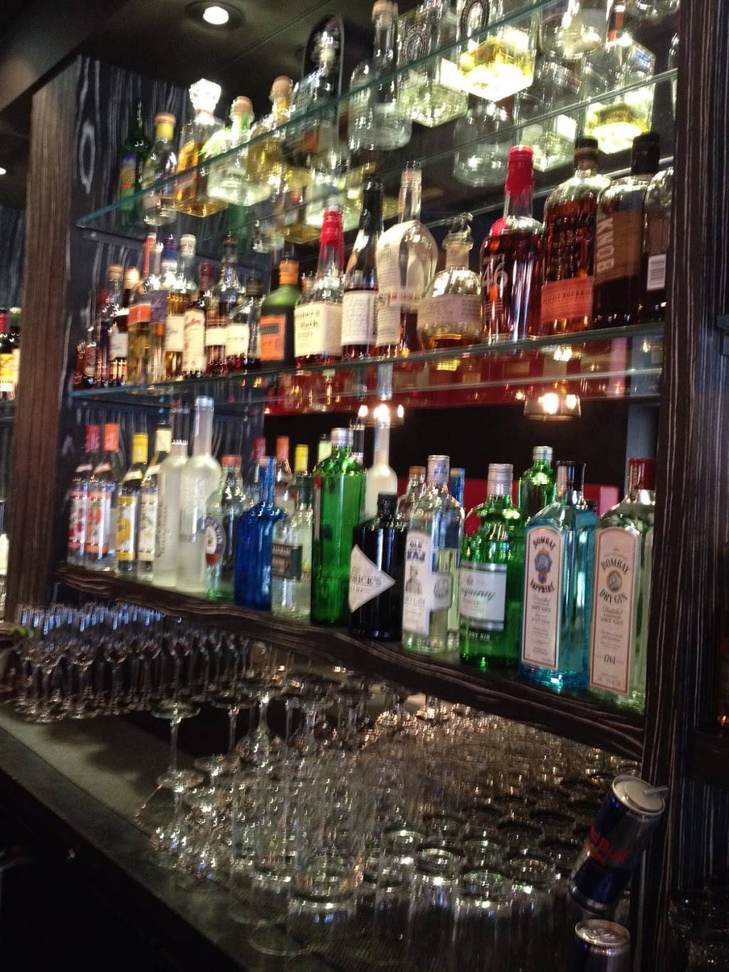 Tavro Thirteen | restaurant | 1301 Kings Hwy, Swedesboro, NJ 08085, USA | 8564678413 OR +1 856-467-8413