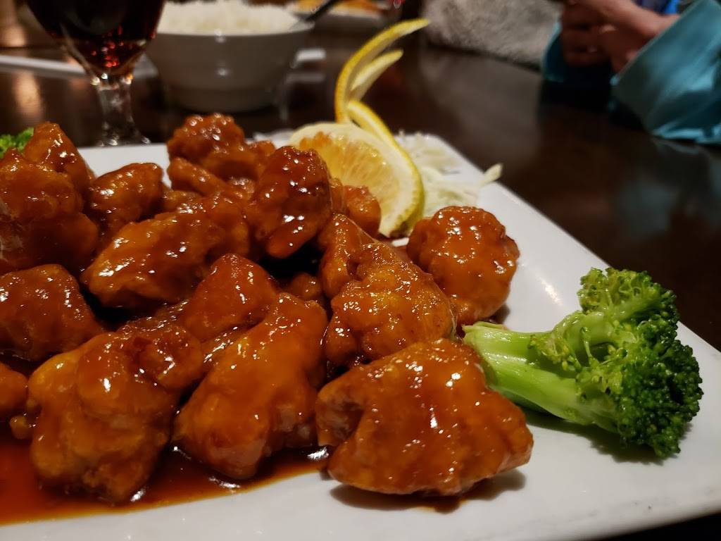 Panda House | restaurant | 750 Colonial Promenade Pkwy #4900, Alabaster, AL 35007, USA | 2056200833 OR +1 205-620-0833