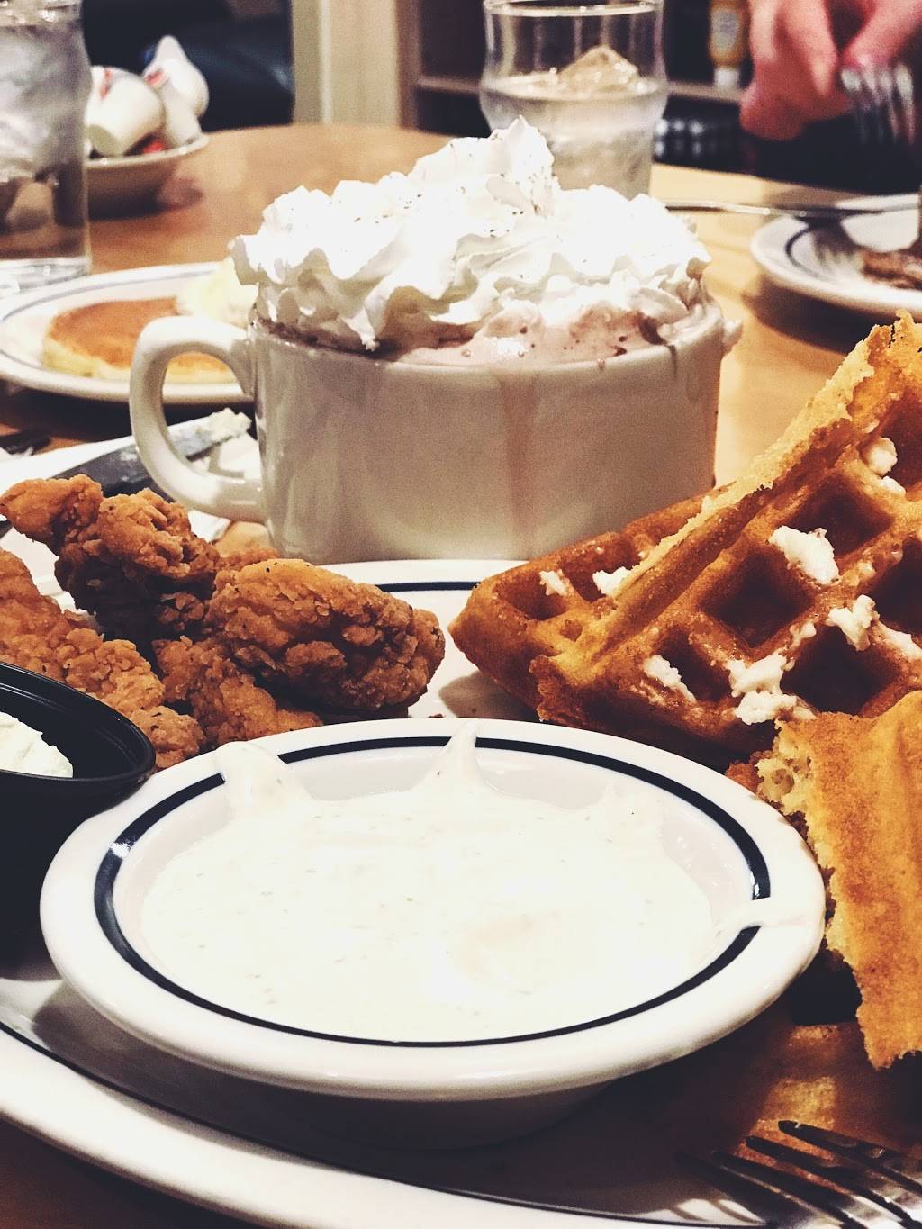 IHOP | restaurant | 501 E Tudor Rd, Anchorage, AK 99503, USA | 9072794467 OR +1 907-279-4467