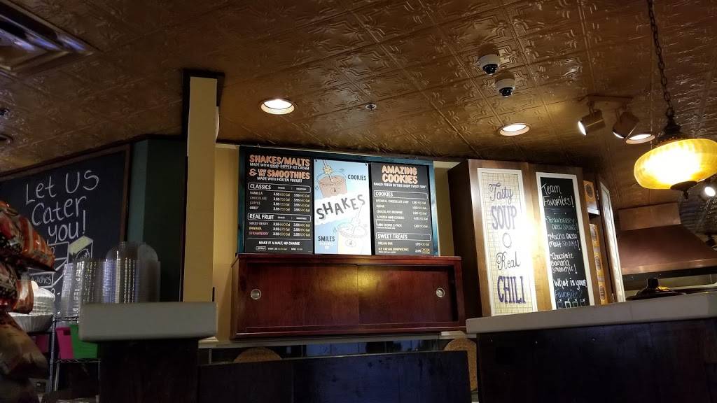 Potbelly Sandwich Shop | restaurant | 300 Renaissance Center Ste 1304, Detroit, MI 48243, USA | 3135660028 OR +1 313-566-0028