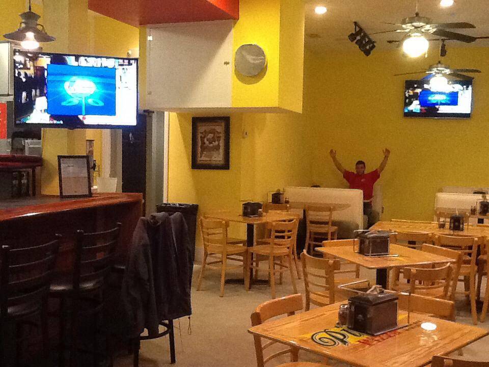 Piace Pizza | restaurant | 8005, 1 Merchants Ln, Beaufort, SC 29907, USA | 8433792237 OR +1 843-379-2237