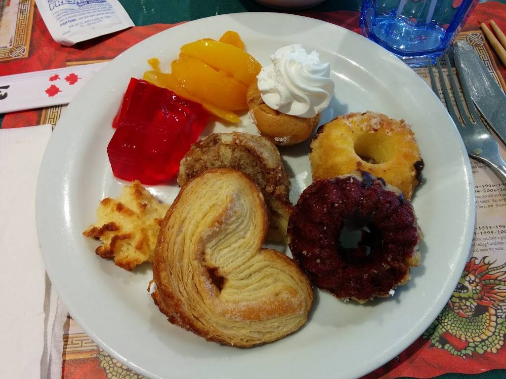 North China Buffet | restaurant | 300 Bell Blvd, Belleville, ON K8P 5H7, Canada | 6137719988 OR +1 613-771-9988