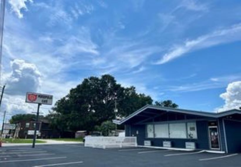 Persepolis Cafe | restaurant | 6082 St Augustine Rd, Jacksonville, FL 32217, USA | 9043741619 OR +1 904-374-1619