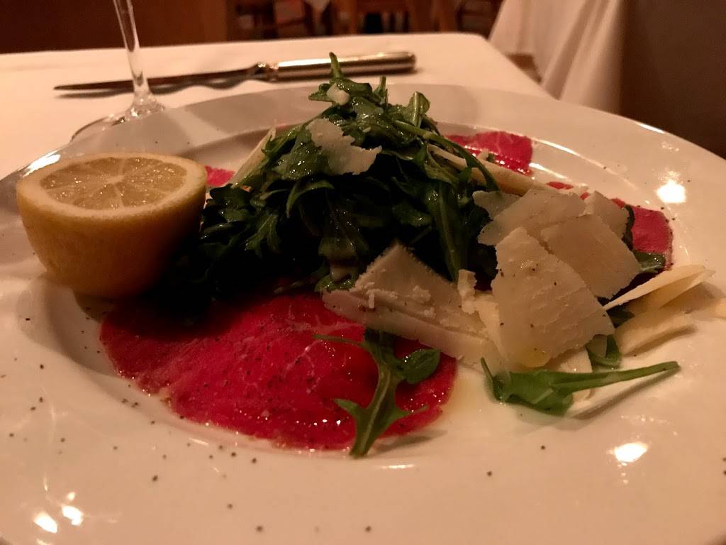 Ninos | restaurant | 1354 1st Avenue, New York, NY 10021, USA | 2129880002 OR +1 212-988-0002