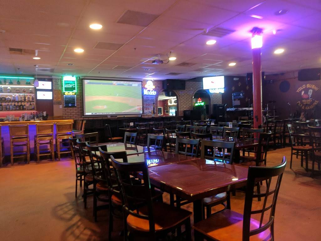 Yolo Sushi Bar & Karaoke | night club | 4907 E Kings Canyon Rd, Fresno, CA 93727, USA | 5593745190 OR +1 559-374-5190