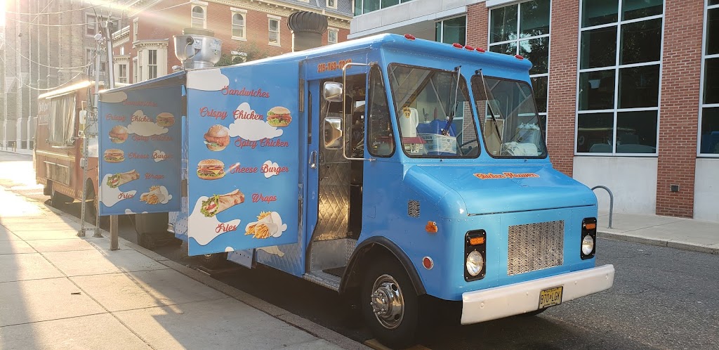 Chicken Heaven | meal takeaway | W Montgomery Ave, Philadelphia, PA 19122, USA | 2157637343 OR +1 215-763-7343