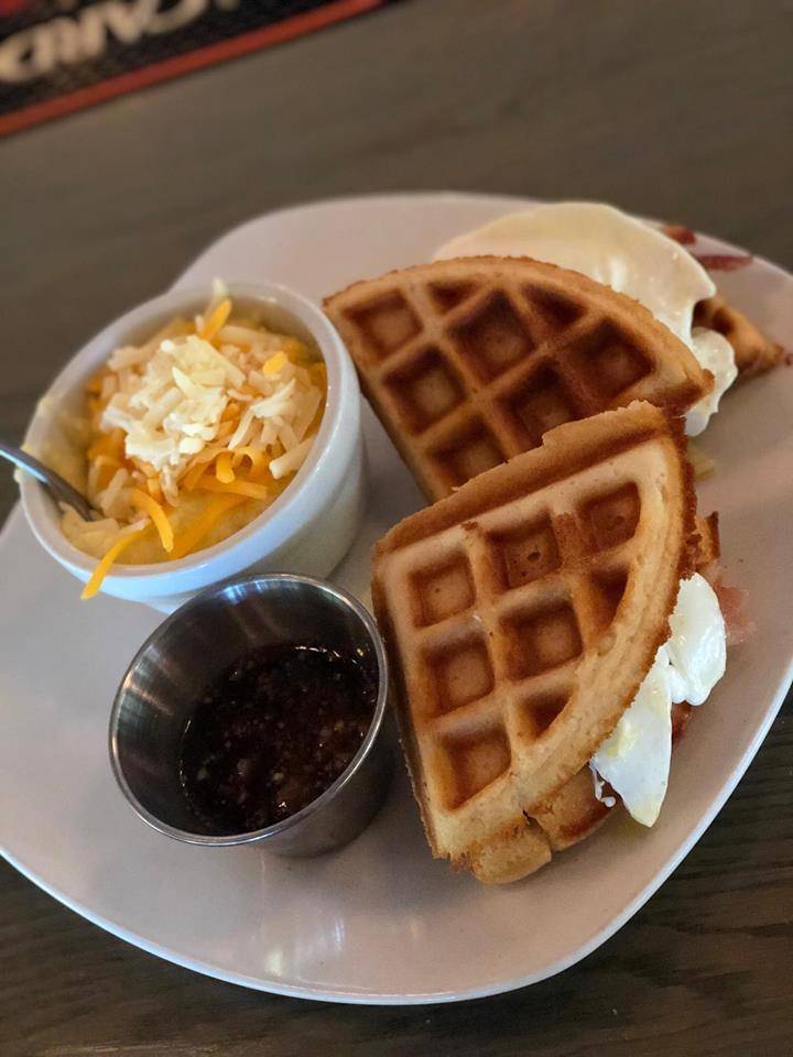 Sweetgrass Restaurant and Bar | restaurant | 100 Marina Dr, St Helena Island, SC 29920, USA | 8438382151 OR +1 843-838-2151