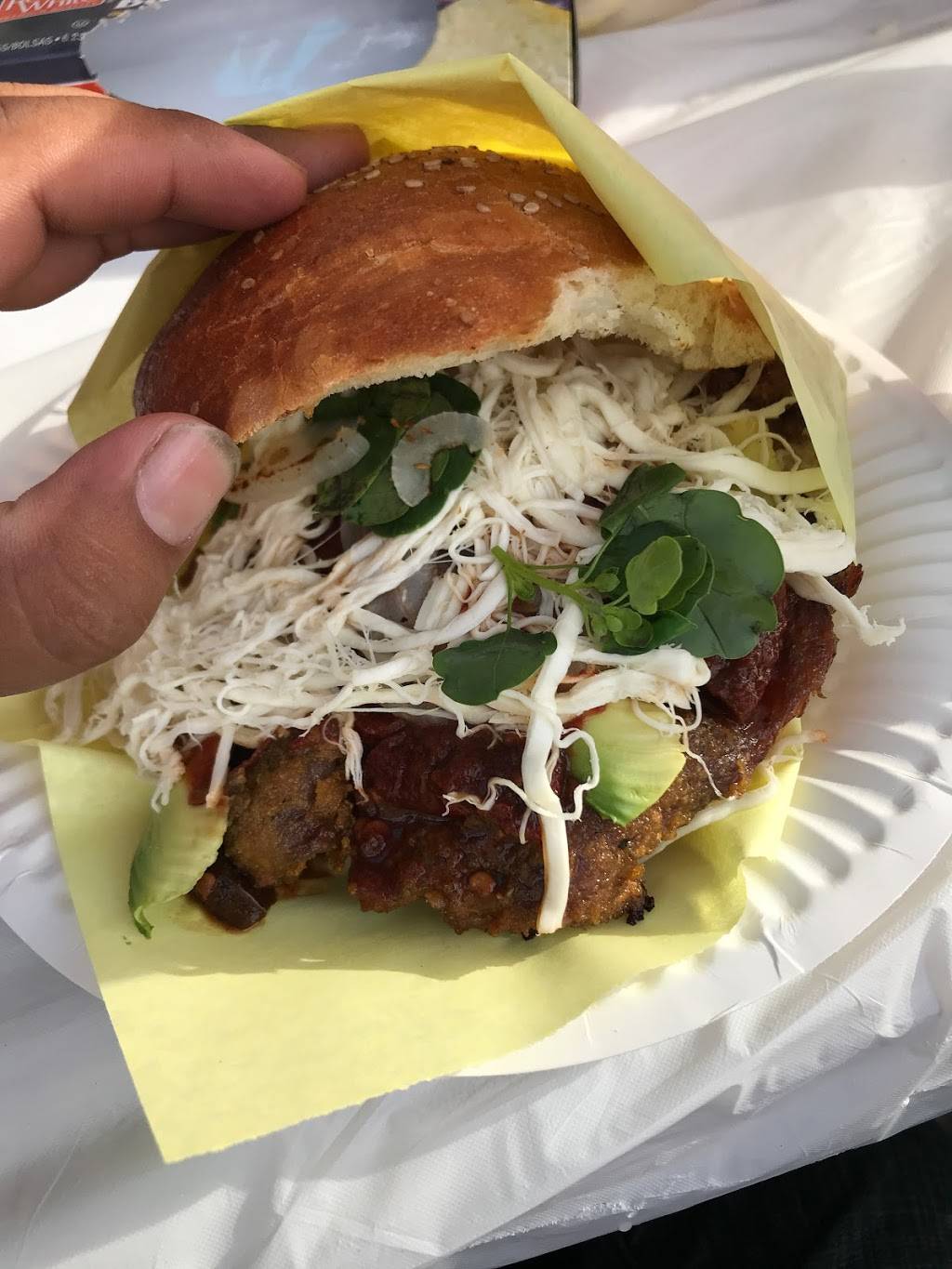 Cemitas poblanas | restaurant | 338 E 51st St, Los Angeles, CA 90011, USA | 3232325294 OR +1 323-232-5294