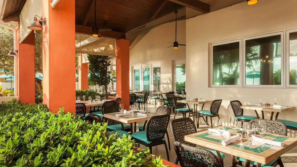 Latitudes Restaurant | restaurant | 2501 N Ocean Dr, Hollywood, FL 33019, USA | 9549242202 OR +1 954-924-2202