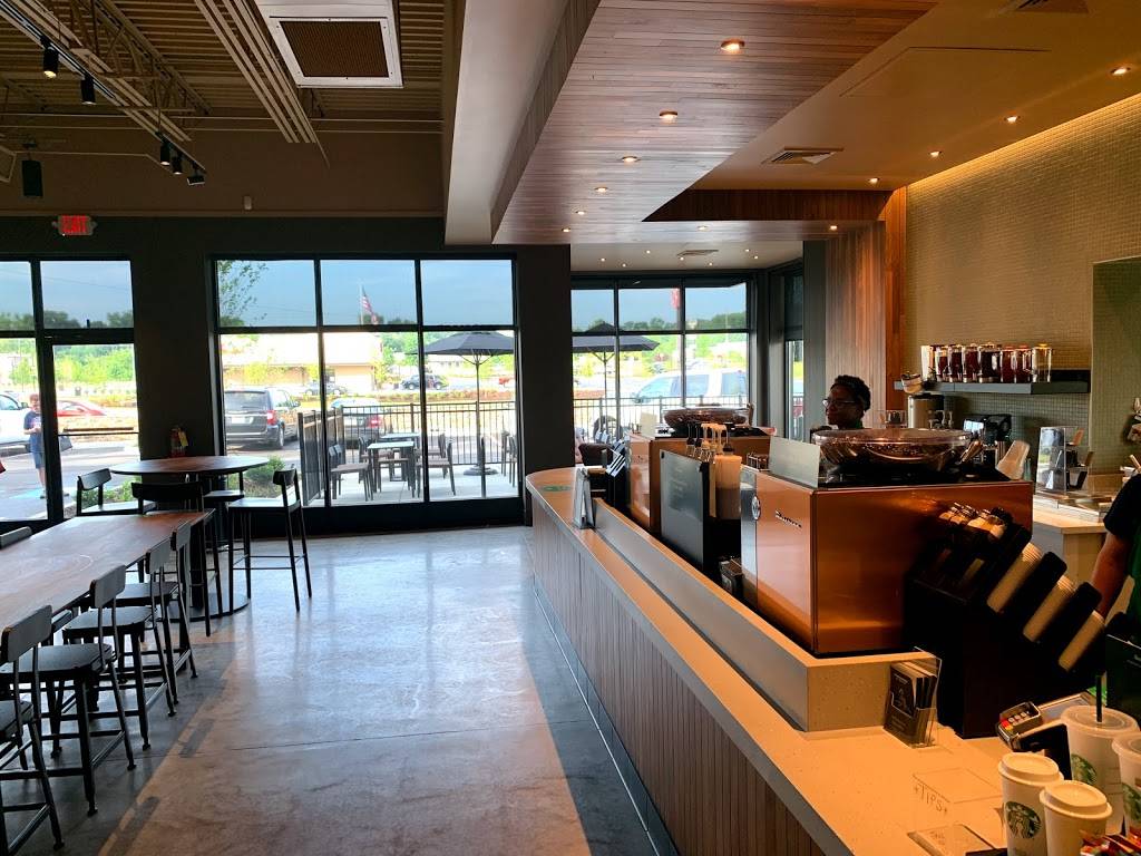 Starbucks | cafe | 6053 Artesian Cir, Ooltewah, TN 37363, USA | 4233157176 OR +1 423-315-7176