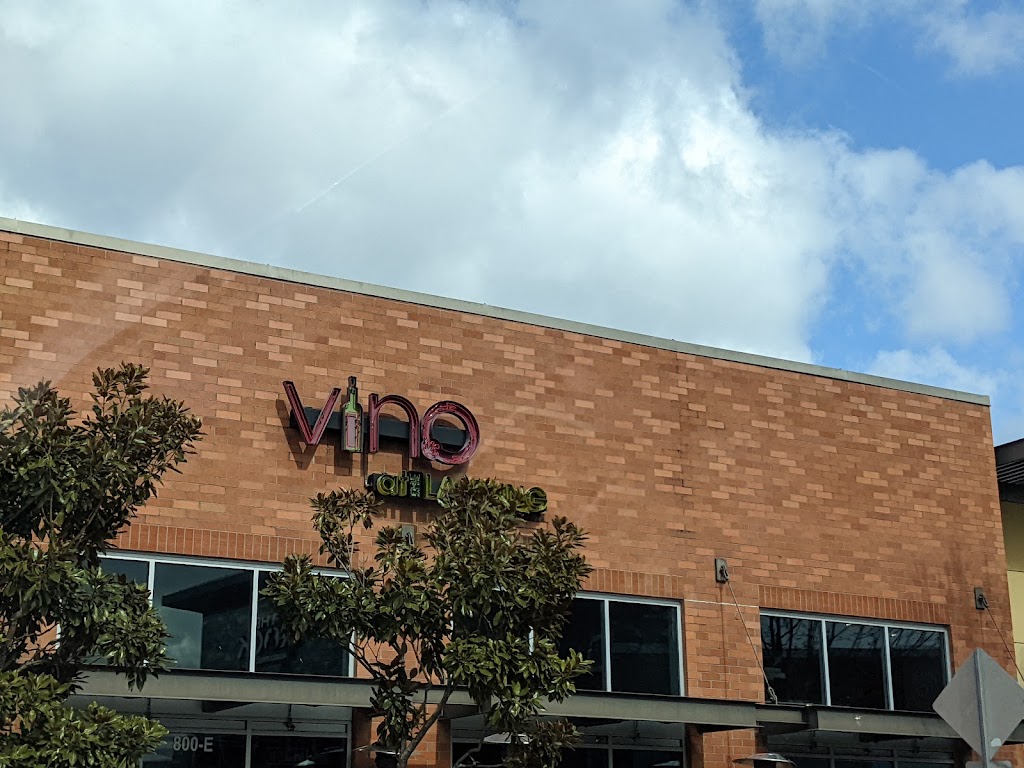 Vino at the Landing | restaurant | 800 N 10th Pl E, Renton, WA 98057, USA | 4252820382 OR +1 425-282-0382