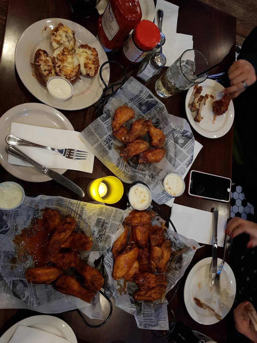 Doc OGradys | restaurant | 273 Nassau Blvd S, Garden City South, NY 11530, USA | 5162469614 OR +1 516-246-9614