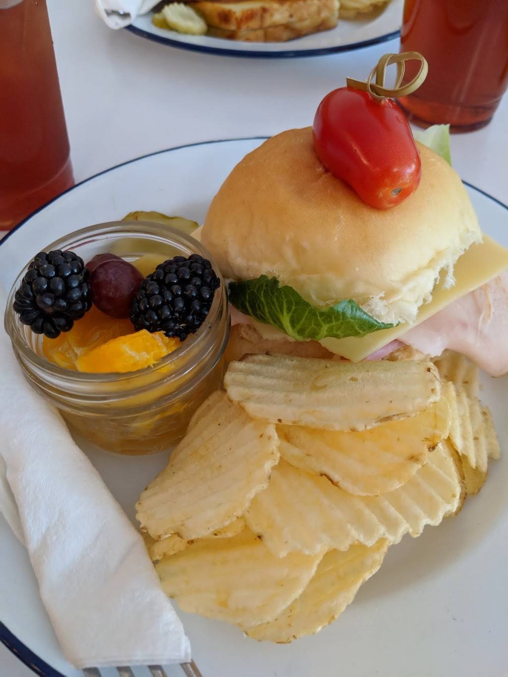 Atlantic No. 5 | restaurant | 605 W Main St, Louisville, KY 40202, USA | 5028833398 OR +1 502-883-3398