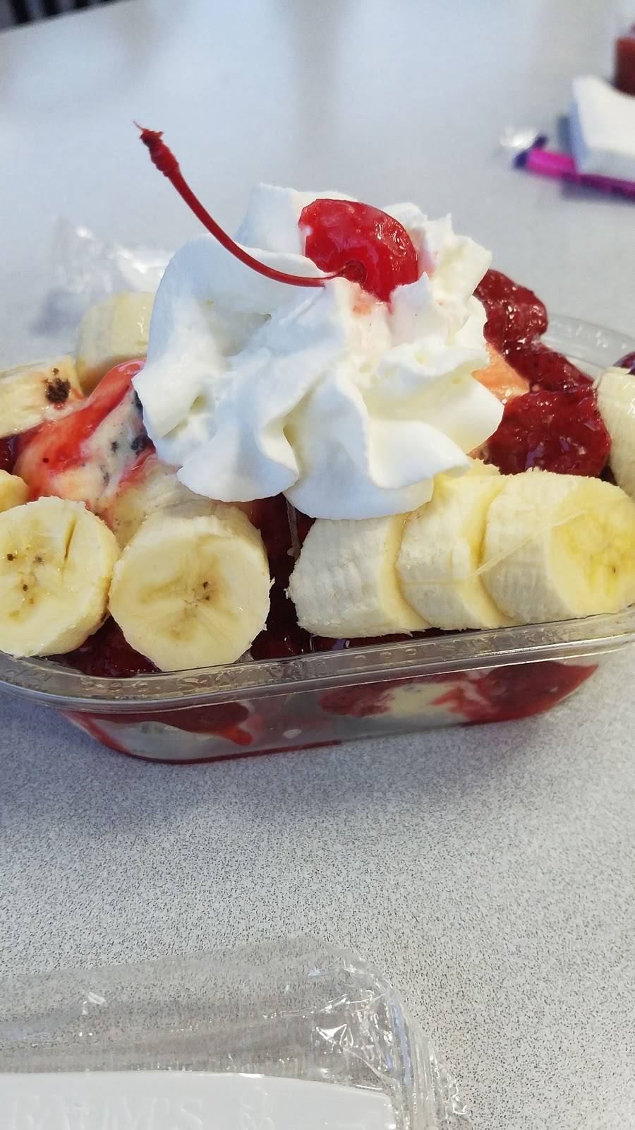 Braums Ice Cream & Burger Restaurant | restaurant | 2802 Lavon Dr, Garland, TX 75040, USA | 9724952221 OR +1 972-495-2221