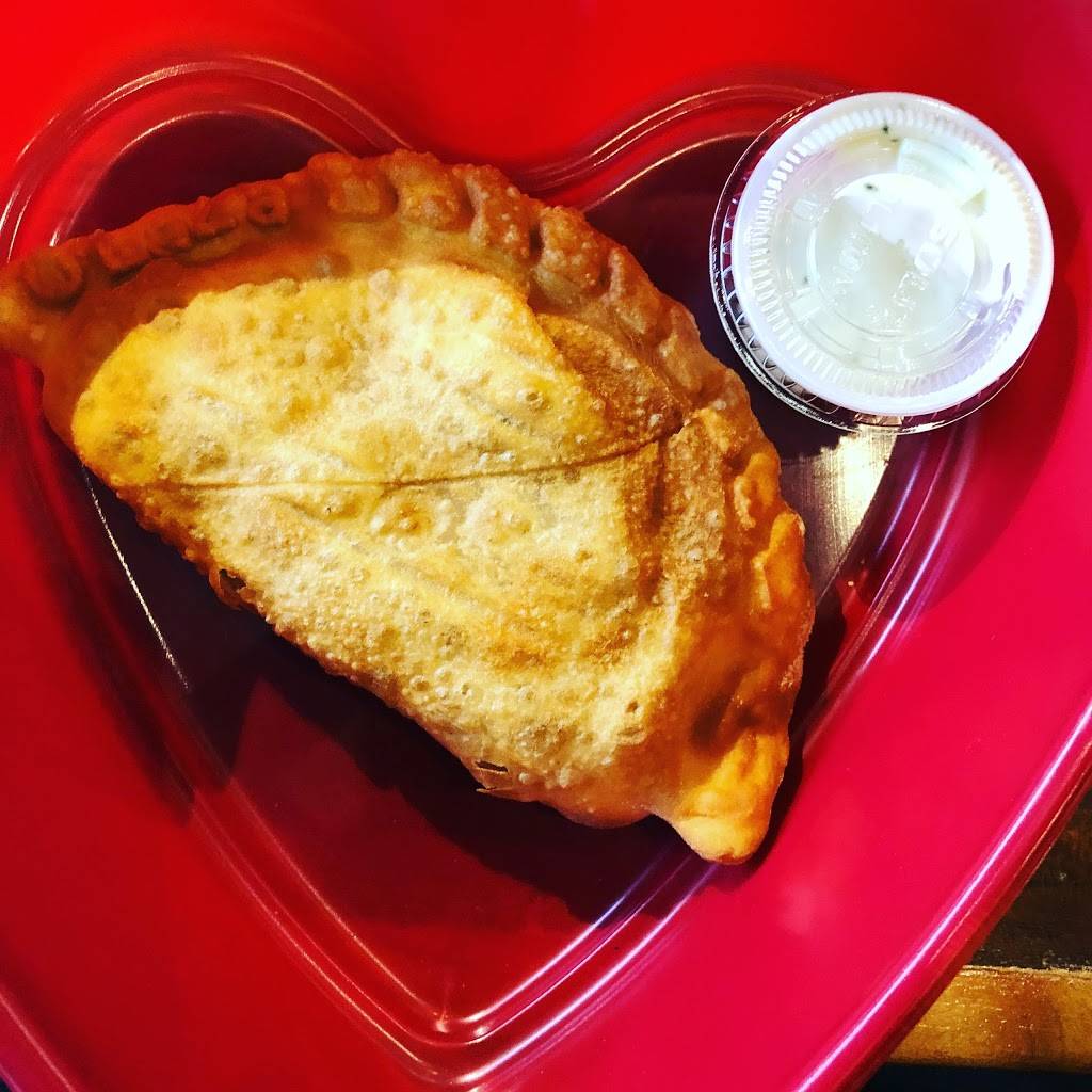 OLaLa Empanadas | restaurant | 194 Market St, Newark, NJ 07102, USA | 9737332000 OR +1 973-733-2000