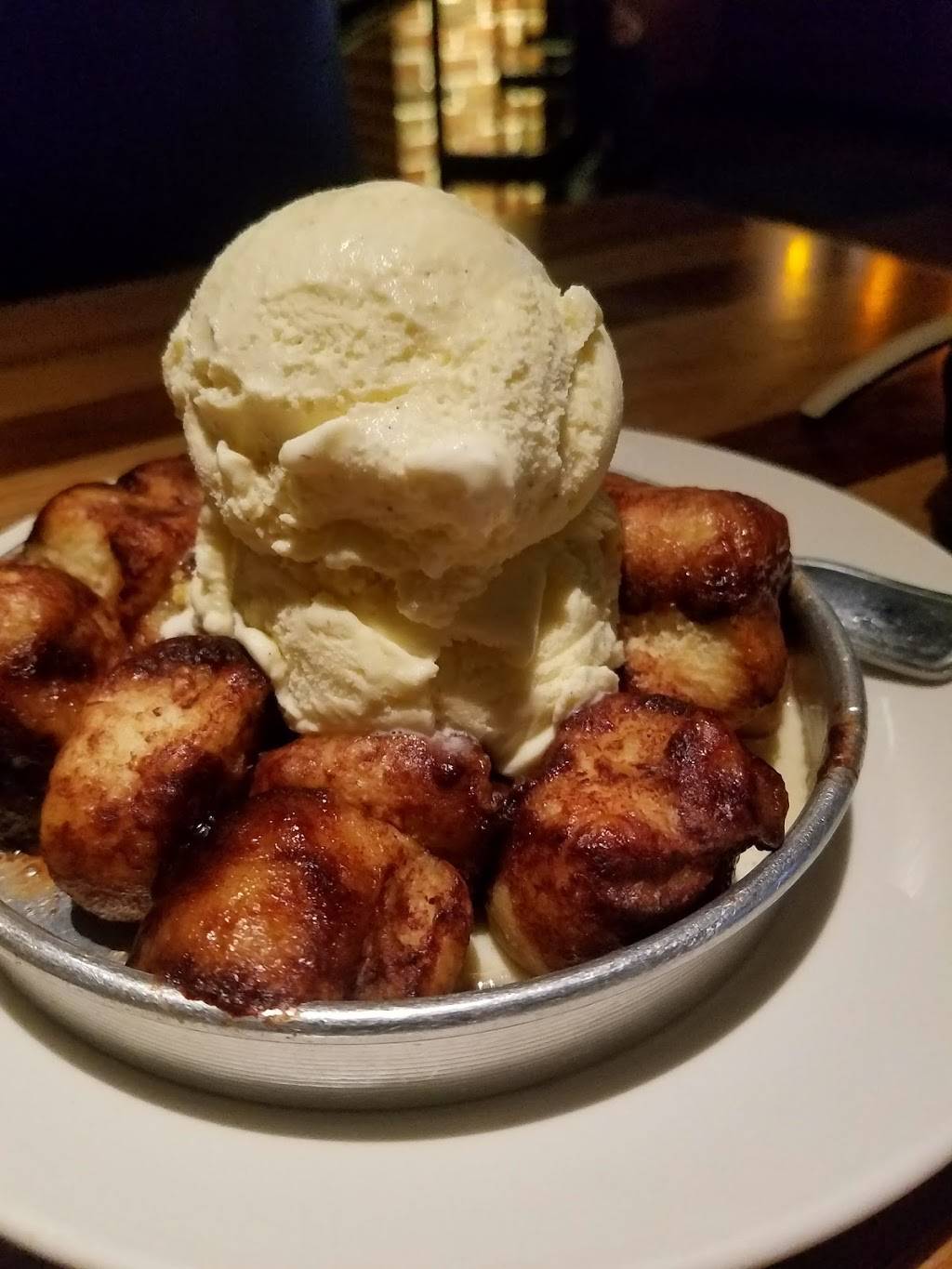 BJs Brewhouse | restaurant | 39 Green Acres Rd S, Valley Stream, NY 11581, USA | 5162568800 OR +1 516-256-8800