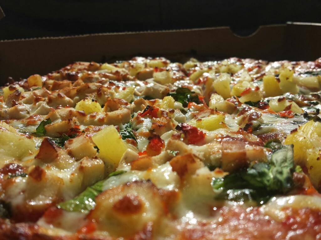 Brothers Pizza Company | meal delivery | 4059 Rocky River Dr, Cleveland, OH 44135, USA | 2169206086 OR +1 216-920-6086