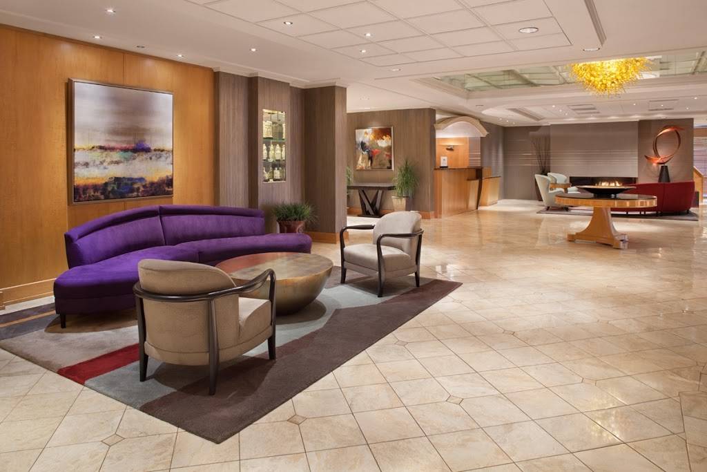 Hilton Akron/Fairlawn | restaurant | 3180 W Market St, Akron, OH 44333, USA | 3308675000 OR +1 330-867-5000