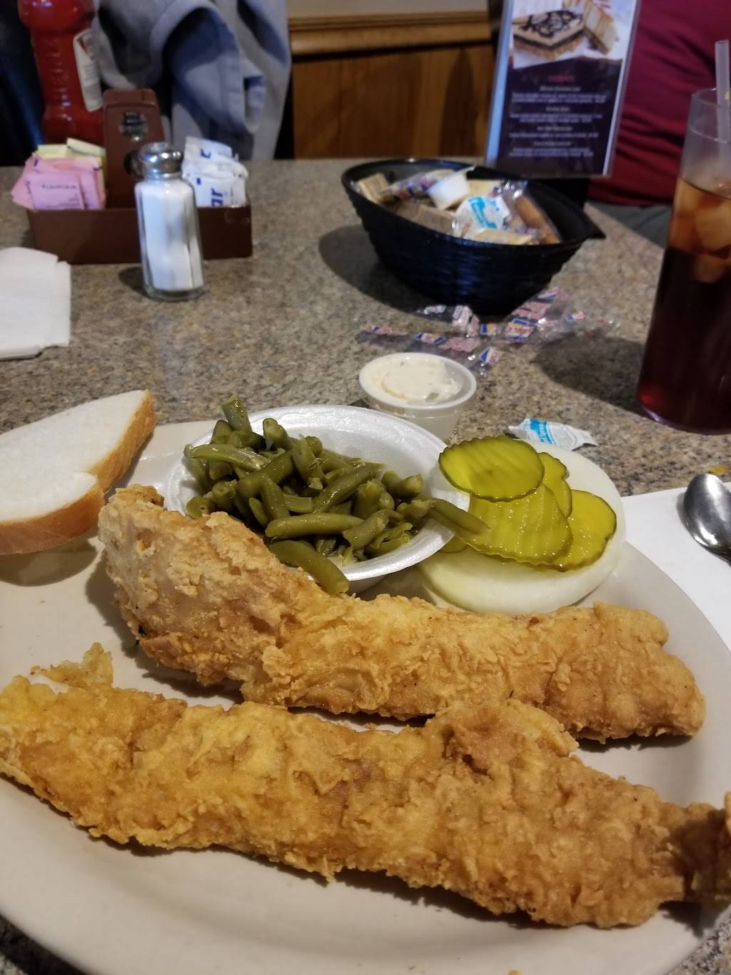 Genos 140 | restaurant | 120 W Bethalto Dr, Bethalto, IL 62010, USA | 6183779394 OR +1 618-377-9394