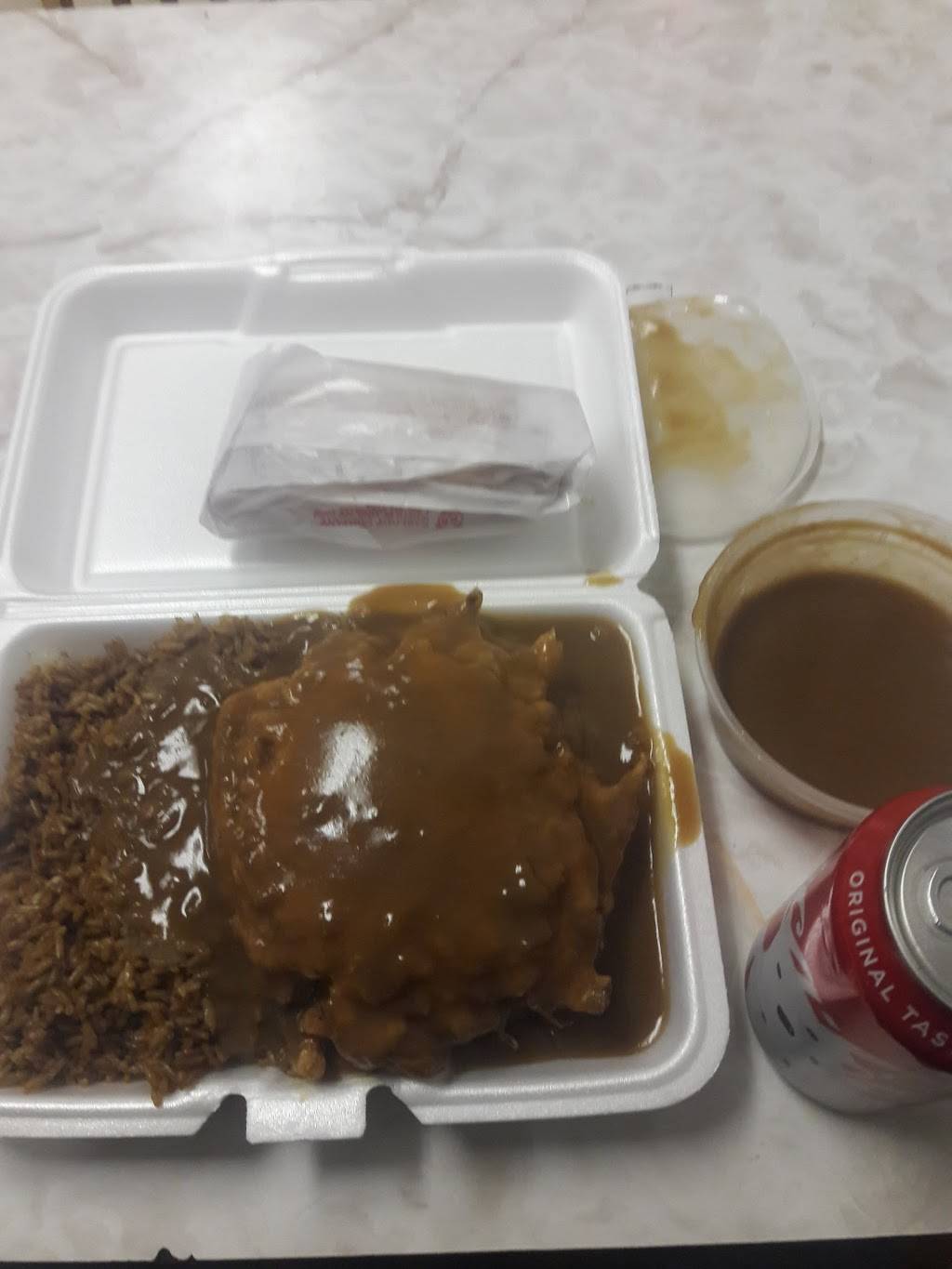 Green Bamboo Restaurant | restaurant | 14 Kearney Square, Lowell, MA 01852, USA | 9784589358 OR +1 978-458-9358