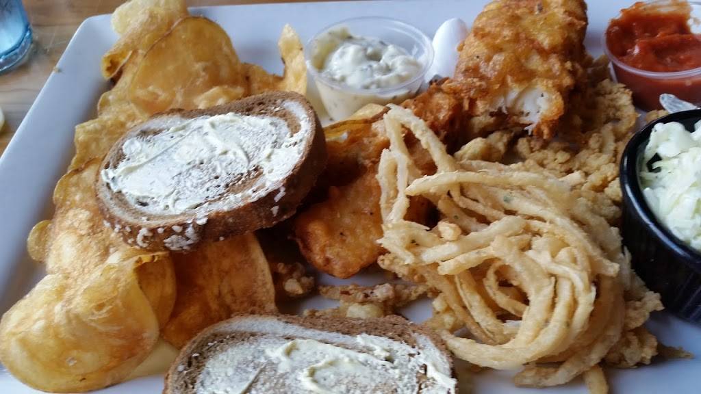 Charcoal Grill | restaurant | 3650 W Washington St, West Bend, WI 53090, USA | 2623539703 OR +1 262-353-9703