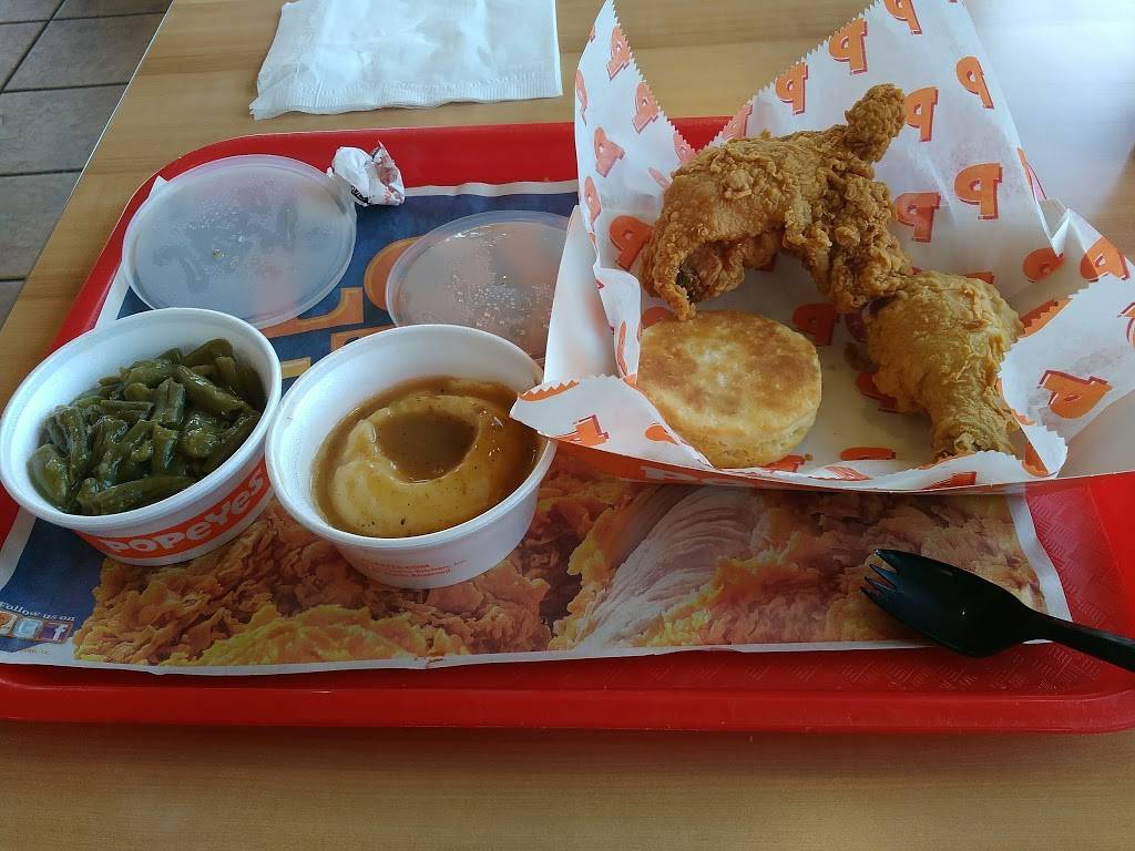 Popeyes Louisiana Kitchen | restaurant | 7606 Guilbeau Rd, San Antonio, TX 78250, USA | 2105097444 OR +1 210-509-7444