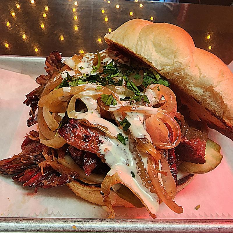 Pulled BBQ Omaha | restaurant | 11036 Elm St, Omaha, NE 68144, USA | 4029904925 OR +1 402-990-4925
