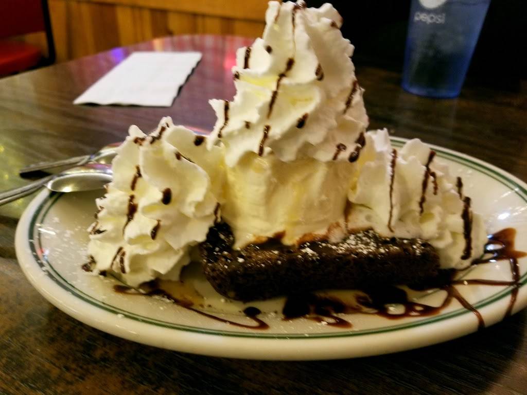 Hamburger Ranch and BBQ | restaurant | 31195 N Redwood Hwy, Cloverdale, CA 95425, USA | 7078945616 OR +1 707-894-5616