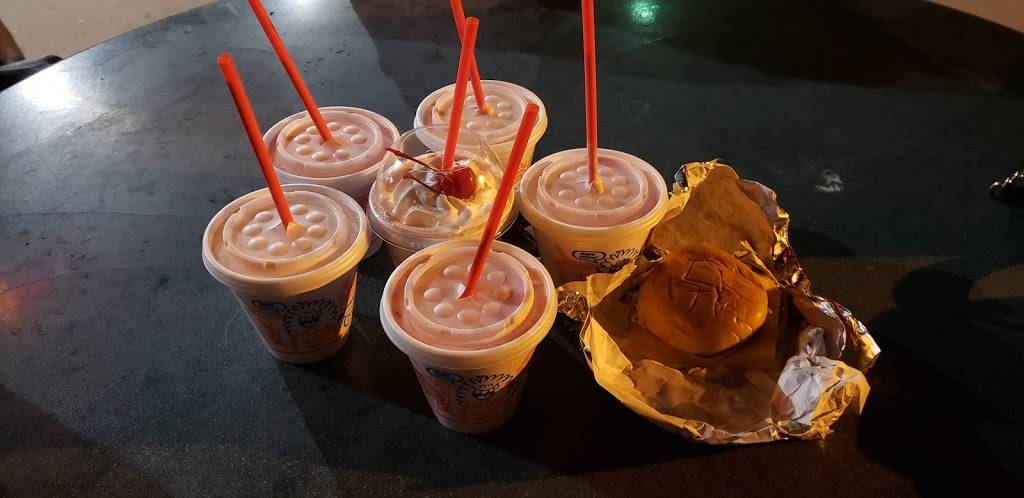 Sonic Drive-In | restaurant | 148 Page Ave, Staten Island, NY 10309, USA | 7183176642 OR +1 718-317-6642