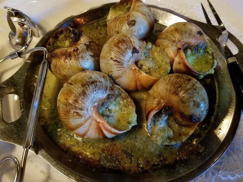 Les Folies Brasserie | restaurant | 2552 Riva Rd, Annapolis, MD 21401, USA | 4105730970 OR +1 410-573-0970