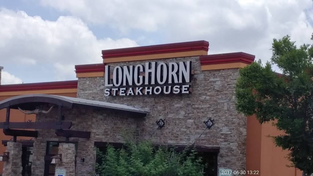 LongHorn Steakhouse | meal takeaway | 7439 San Pedro Ave, San Antonio, TX 78216, USA | 2103485724 OR +1 210-348-5724