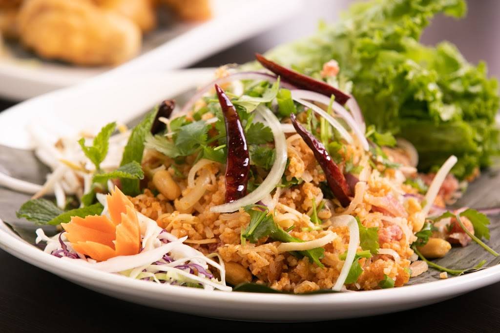 Flamin Thai Cuisine | restaurant | 233 Cedar Ave, Minneapolis, MN 55454, USA | 6122249691 OR +1 612-224-9691